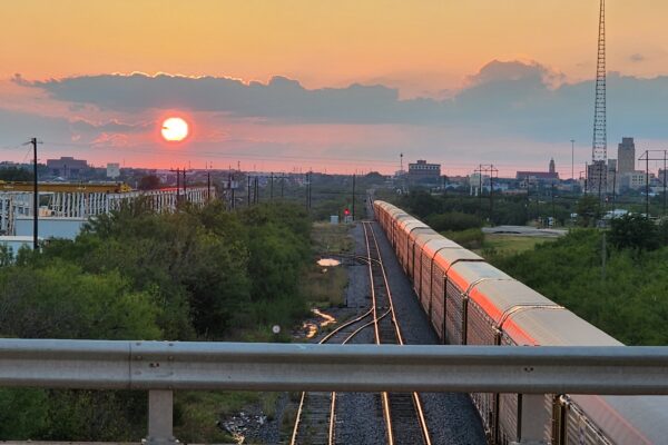 sunset-abilene-train